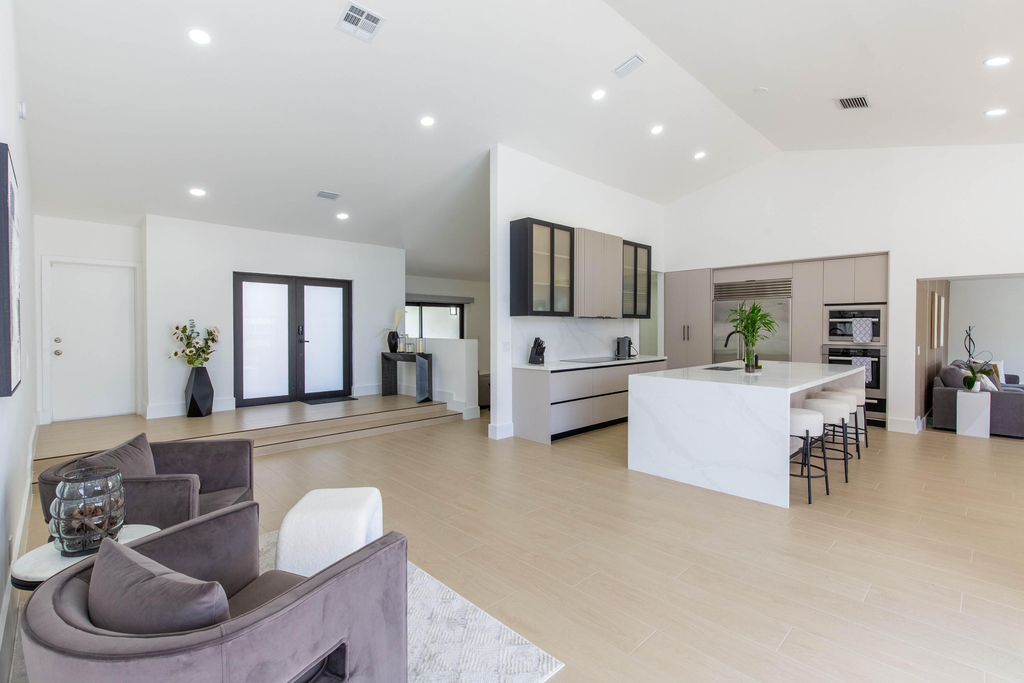 2281 Seaford Drive - Photo 4