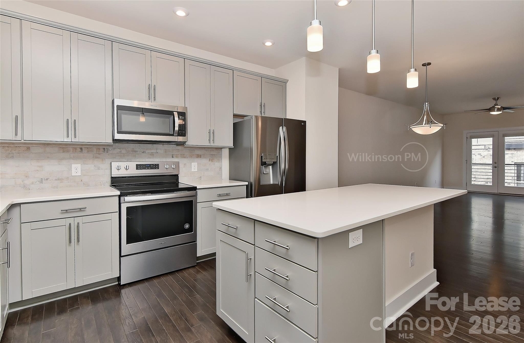 13047 Tinton Avenue - Photo 6