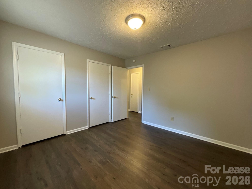 322 E Sumter Street - Photo 10