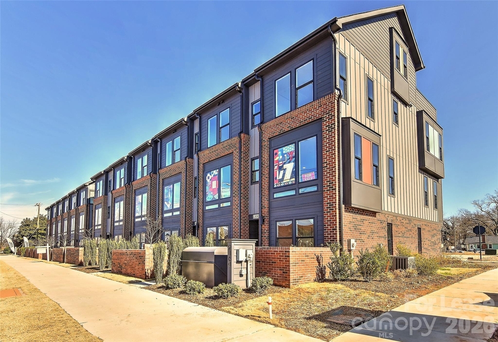 2204 Northend Drive - Photo 0