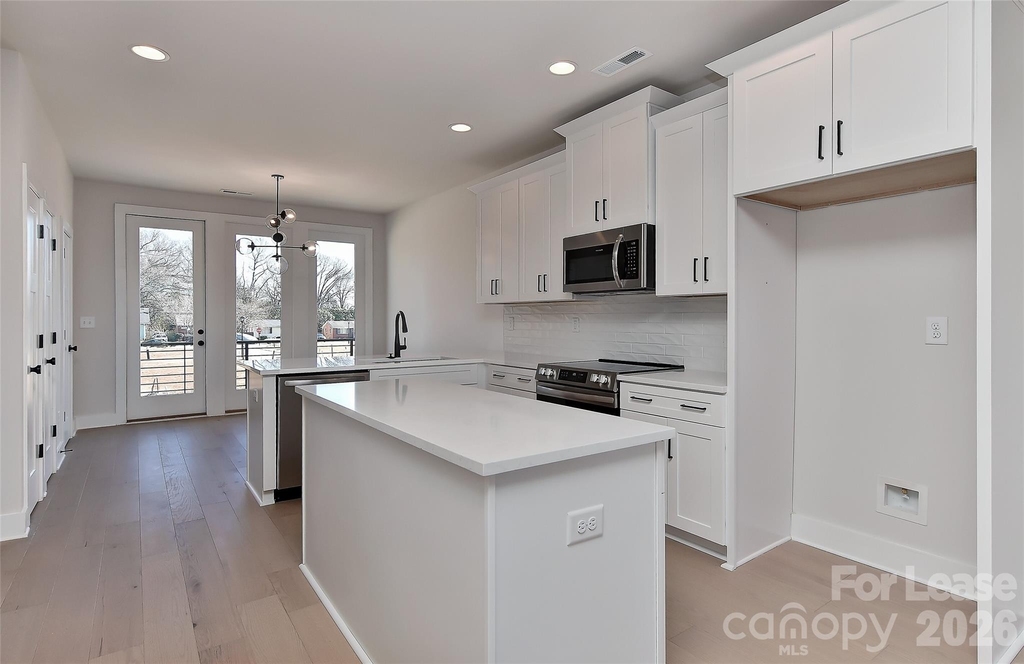 2204 Northend Drive - Photo 7