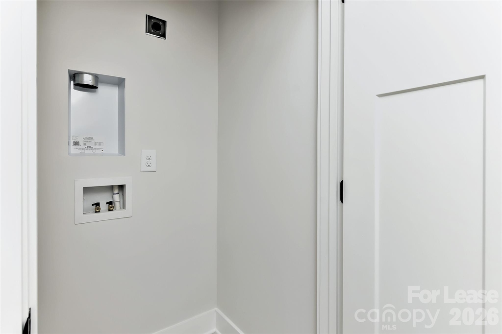 2204 Northend Drive - Photo 23
