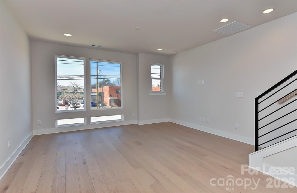 2204 Northend Drive - Photo 8