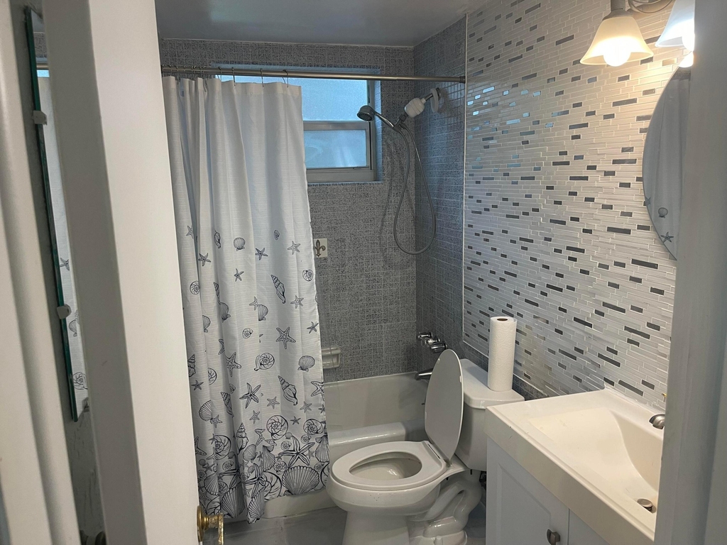 1525 Se 15th Street Ne - Photo 9