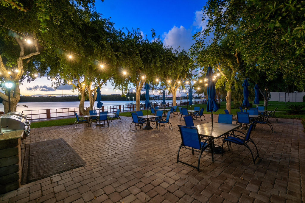 2121 N Ocean Boulevard - Photo 39