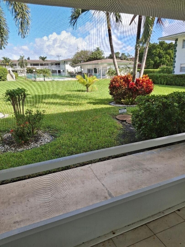 1621 Nw 46th Avenue - Photo 1
