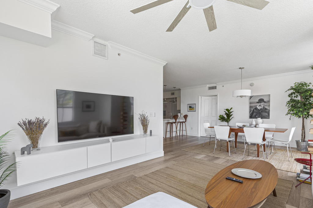 600 S Dixie Highway - Photo 8