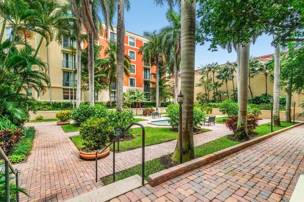 630 S Sapodilla Avenue - Photo 22