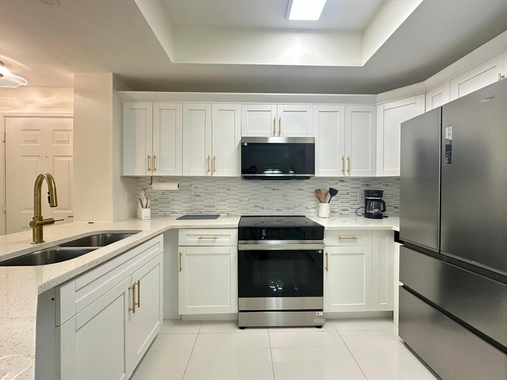 630 S Sapodilla Avenue - Photo 20