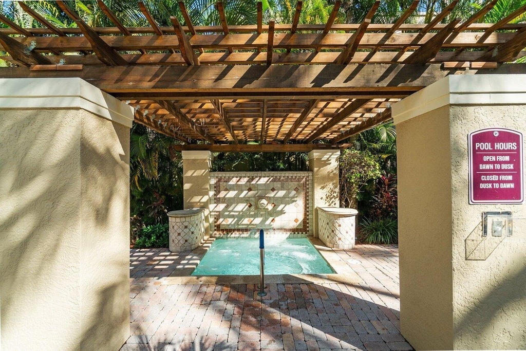 630 S Sapodilla Avenue - Photo 29