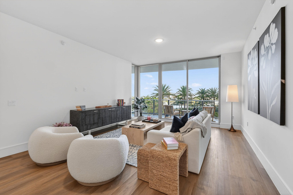 220 Lake Shore Drive - Photo 7