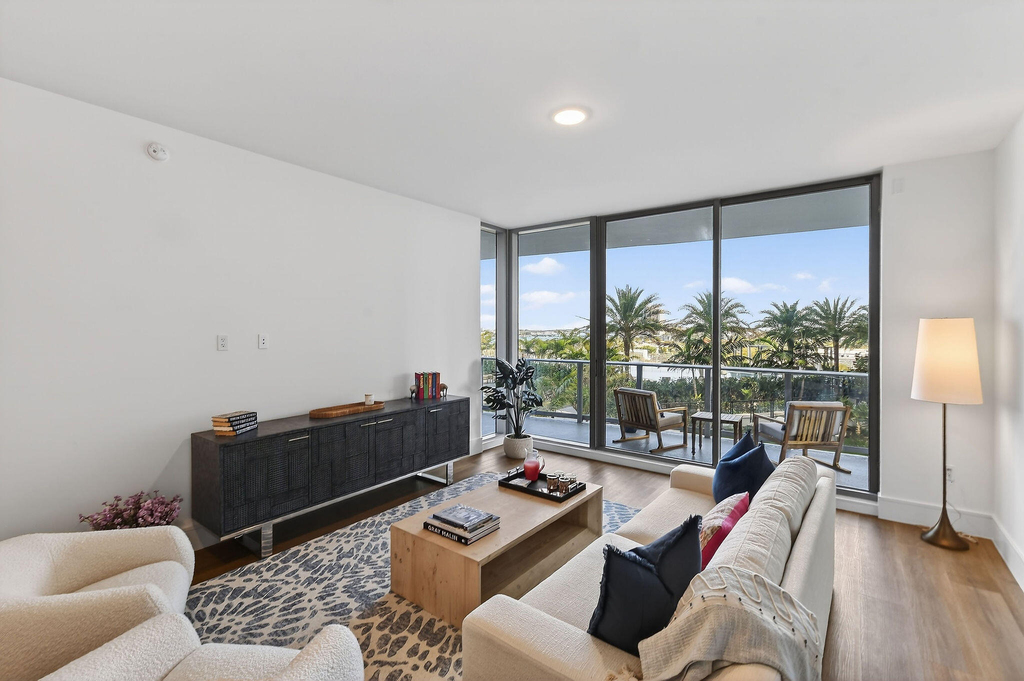 220 Lake Shore Drive - Photo 6