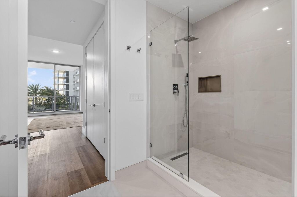220 Lake Shore Drive - Photo 22