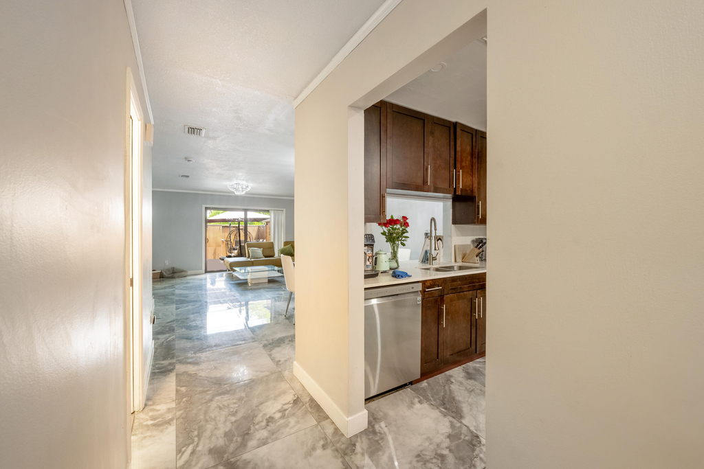 1129 Ne 210th Terrace - Photo 4