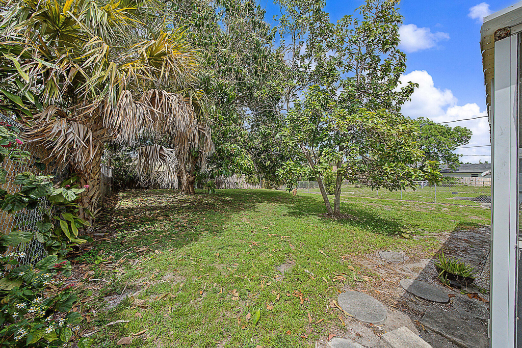 301 Se 21st Avenue - Photo 33