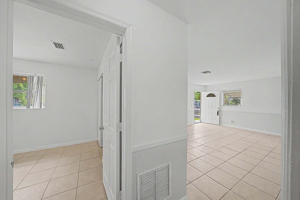301 Se 21st Avenue - Photo 18