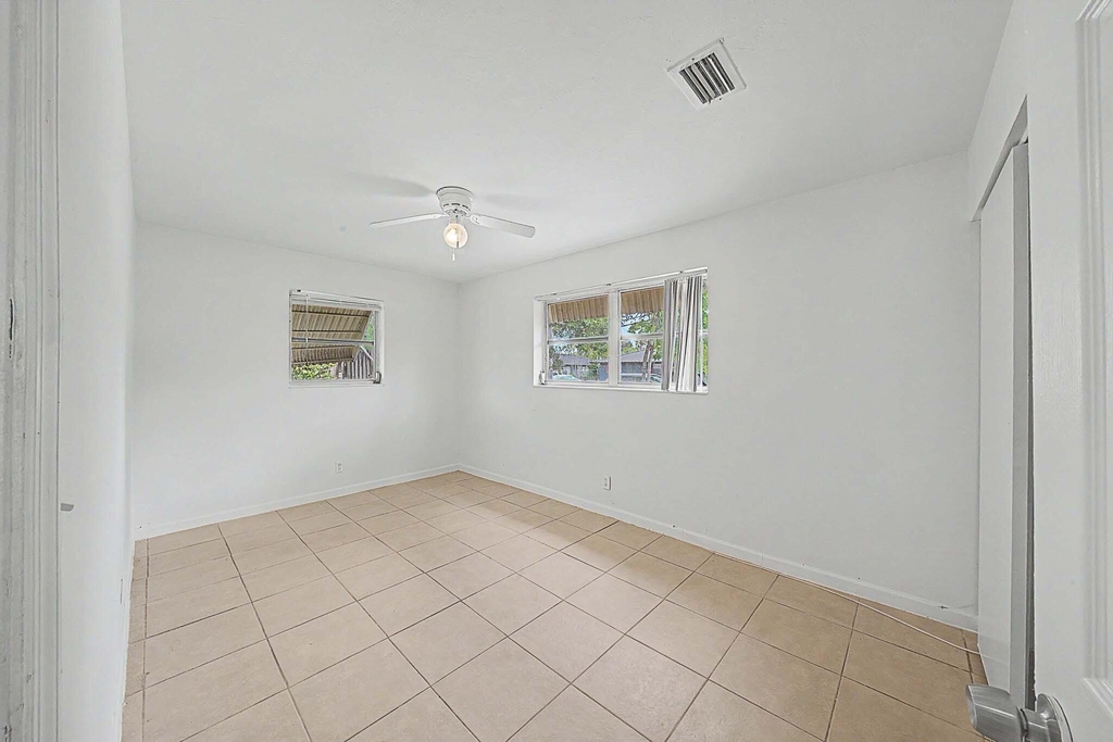 301 Se 21st Avenue - Photo 11