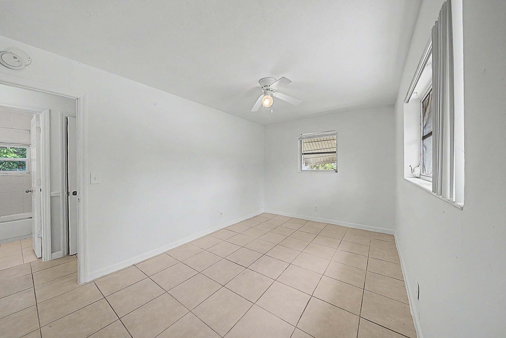 301 Se 21st Avenue - Photo 12