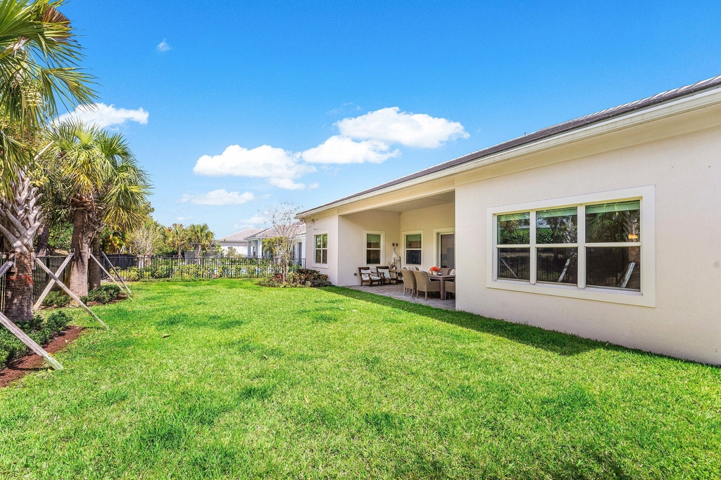 9256 Crestview Circle - Photo 30