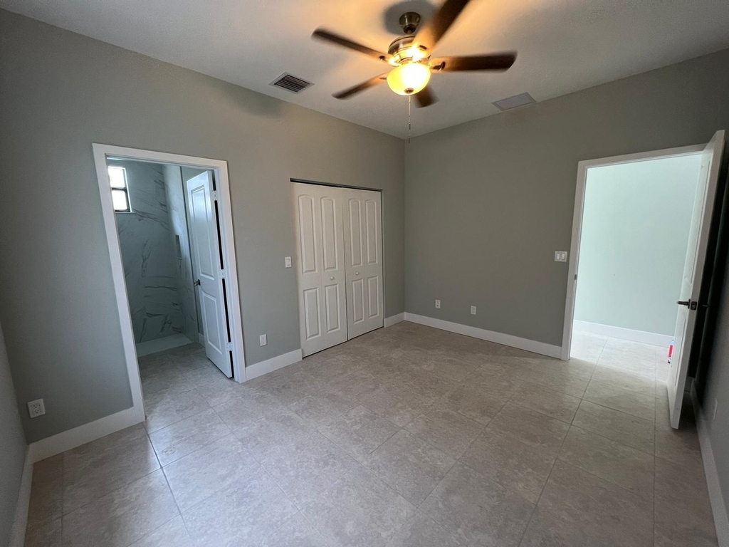 227 N E Street - Photo 7