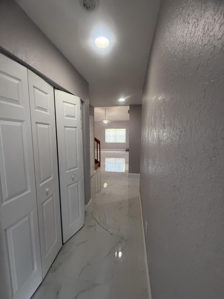 9831 Nw 24th Street - Photo 26