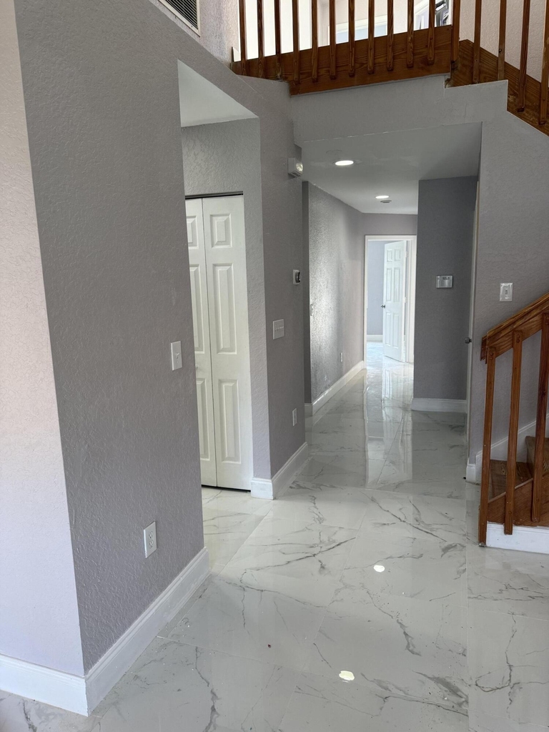 9831 Nw 24th Street - Photo 29