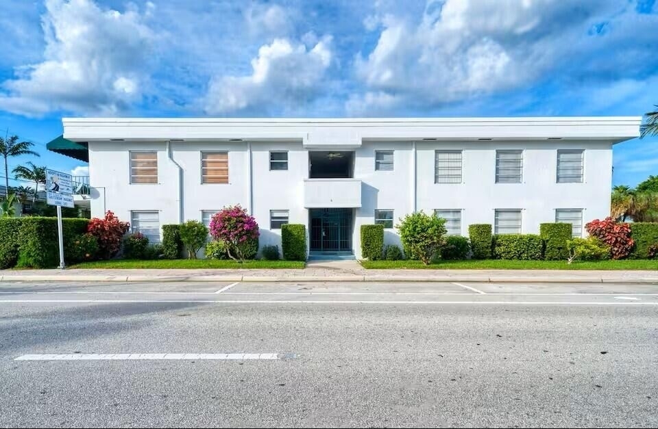 6 Lucerne Avenue - Photo 10