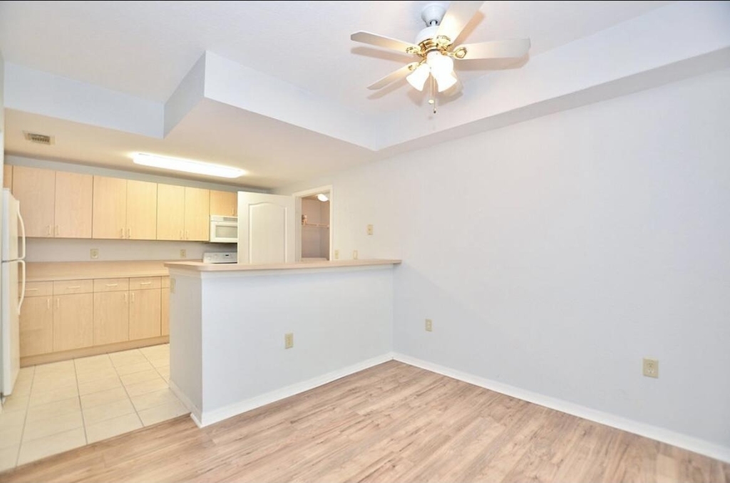 114 Sw Peacock Boulevard - Photo 8