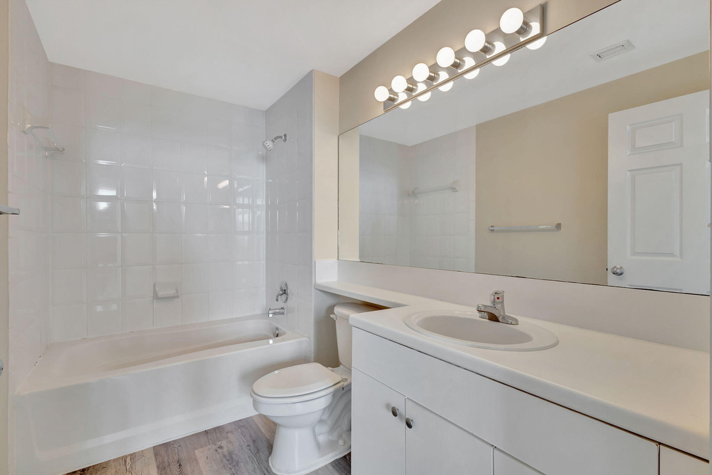 616 Clearwater Park Road - Photo 8