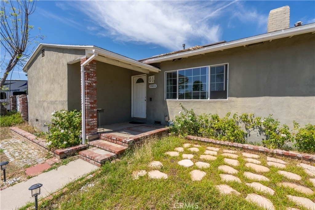 13655 Chase Street - Photo 2