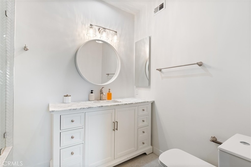 17437 Oak Creek Court - Photo 45