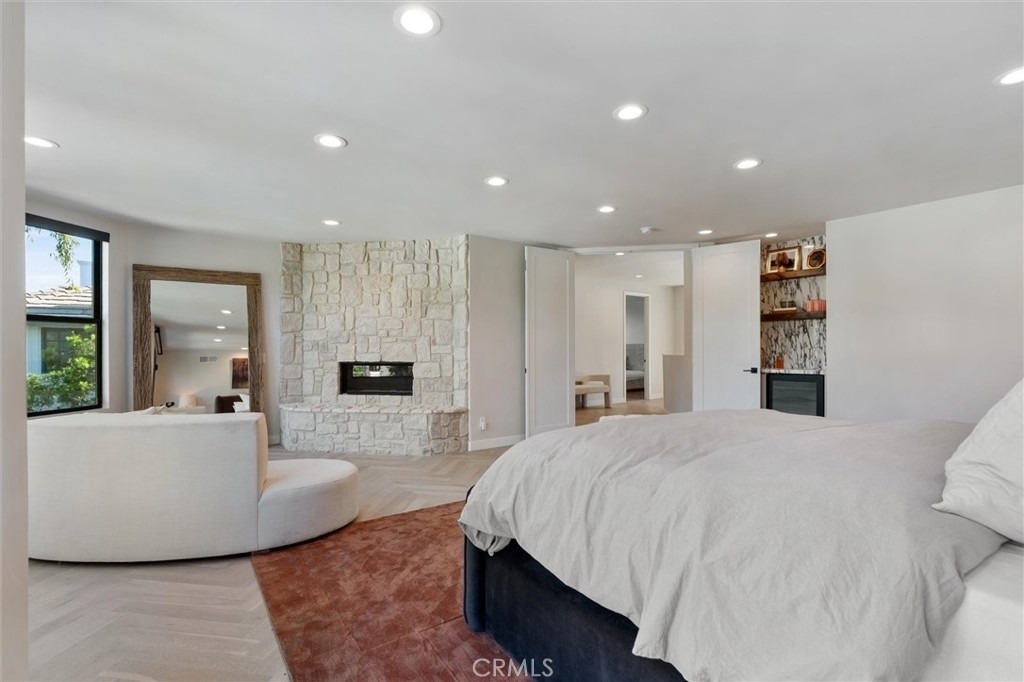 17437 Oak Creek Court - Photo 33