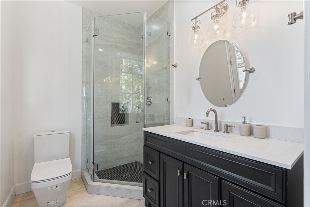 17437 Oak Creek Court - Photo 52