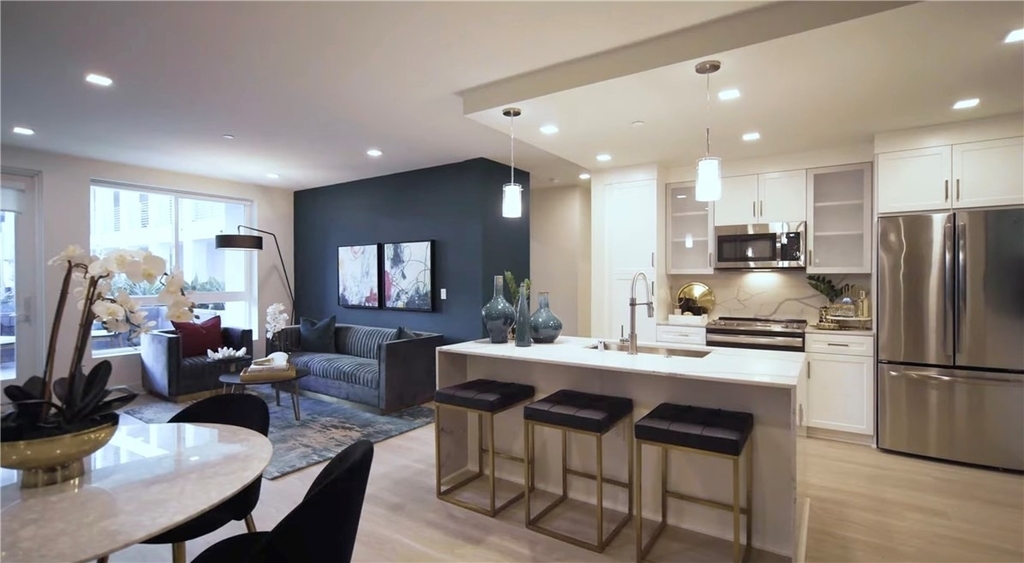 6235 Topanga Canyon Blvd Street - Photo 26
