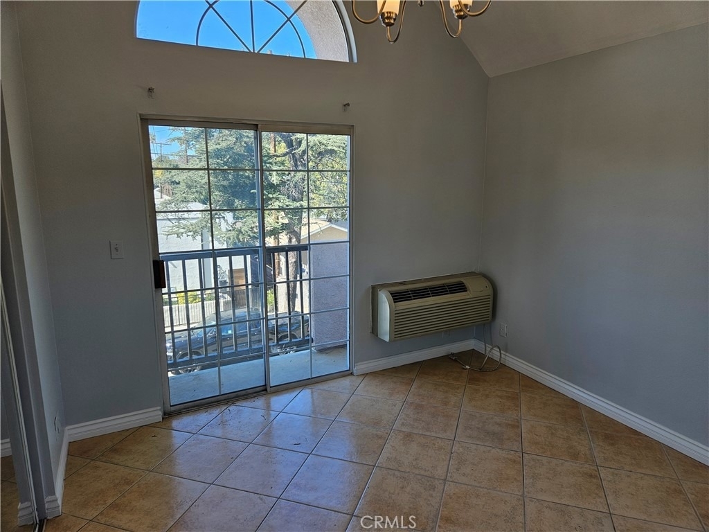 14159 Gilmore - Photo 9