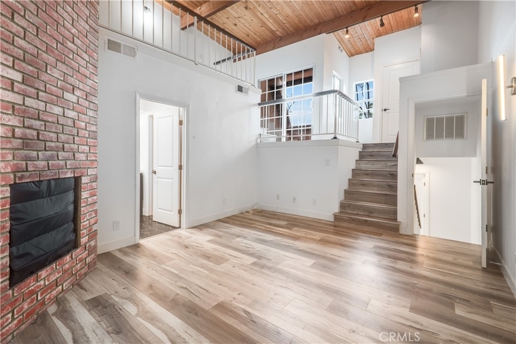 984 Granville - Photo 19