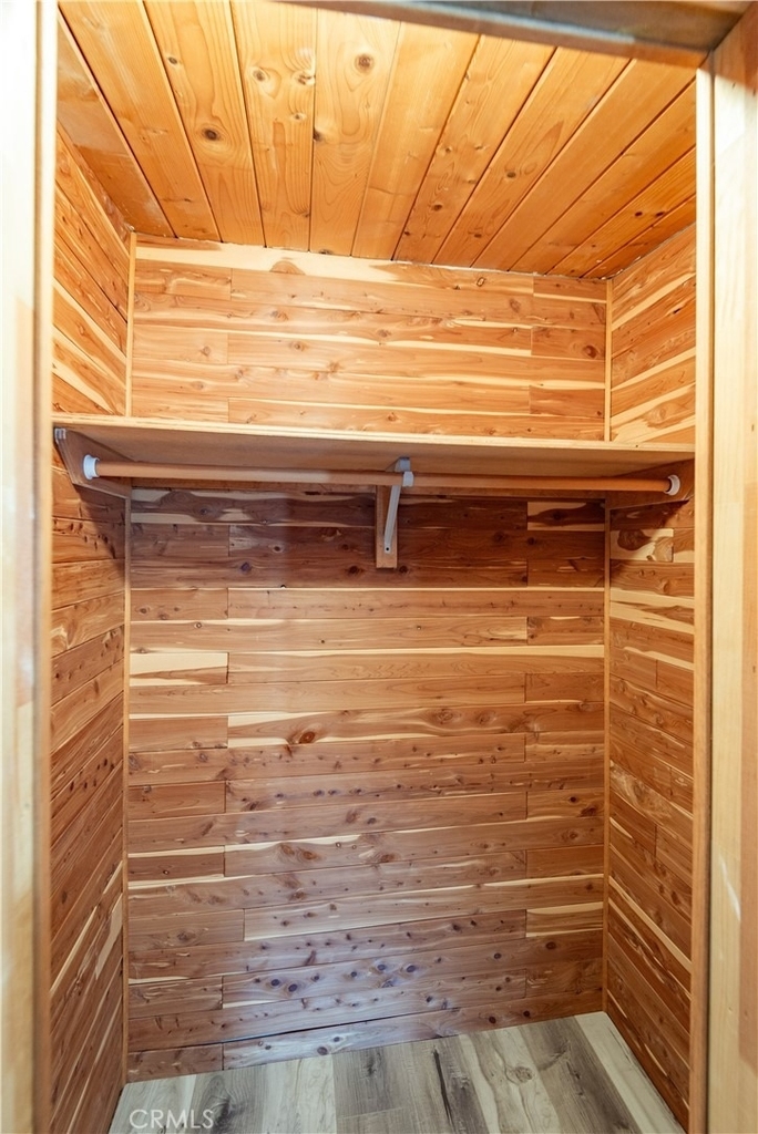 984 Granville - Photo 24