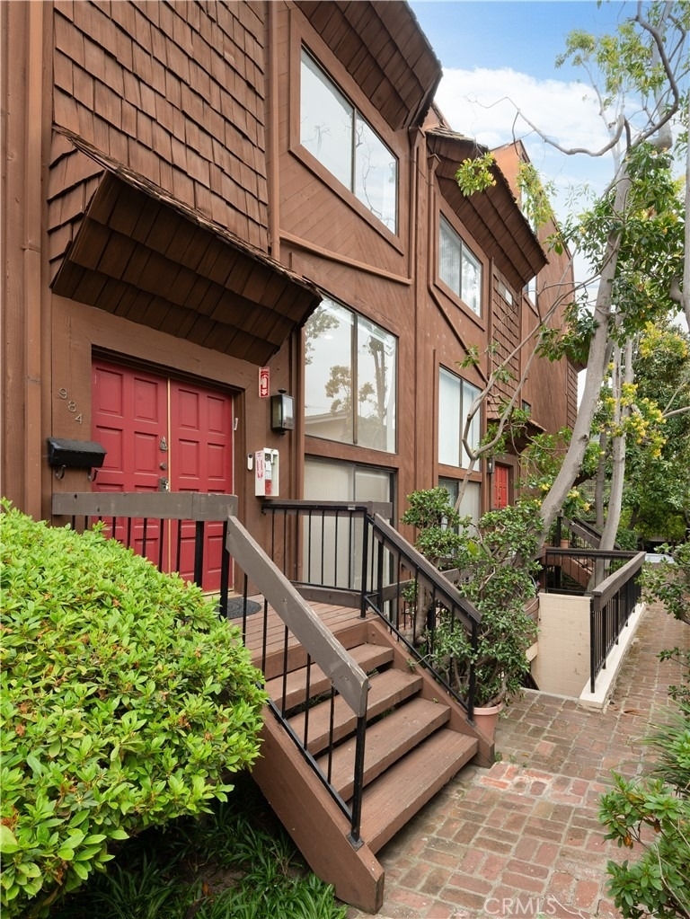 984 Granville - Photo 25