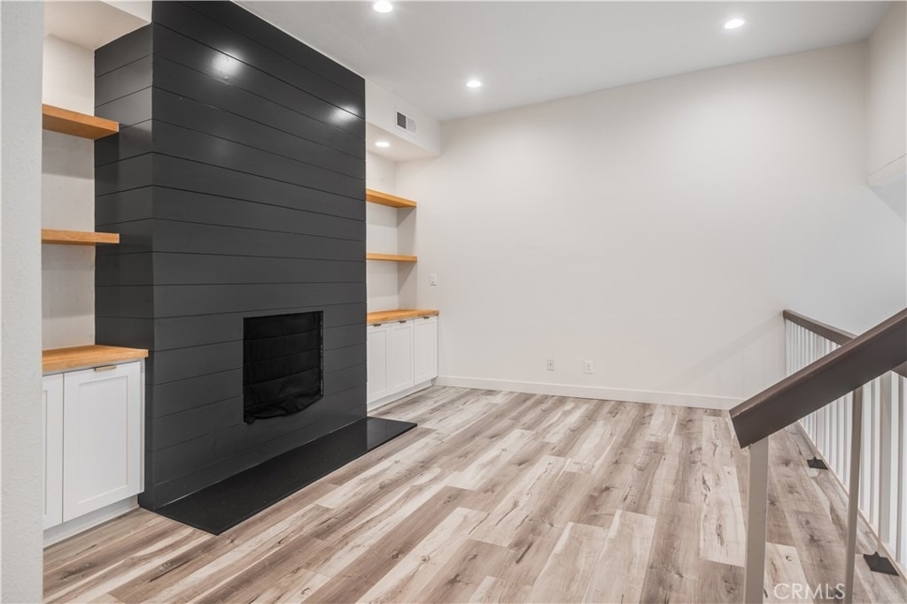 984 Granville - Photo 16