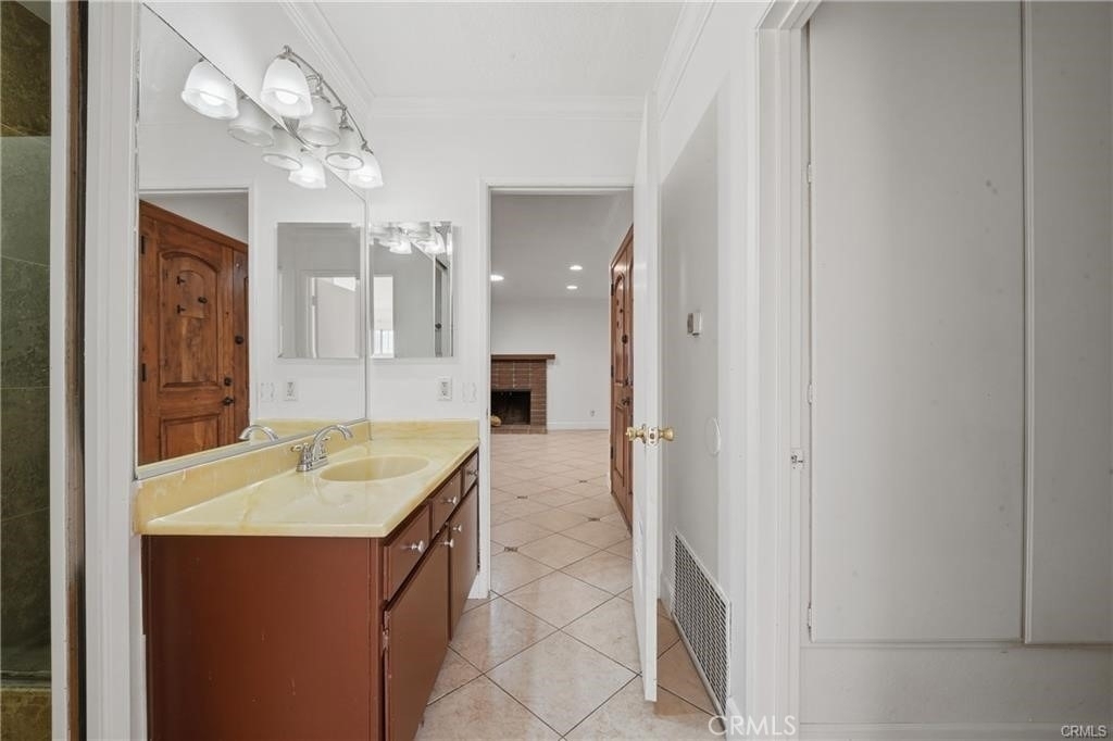 937 N Greenpark - Photo 13