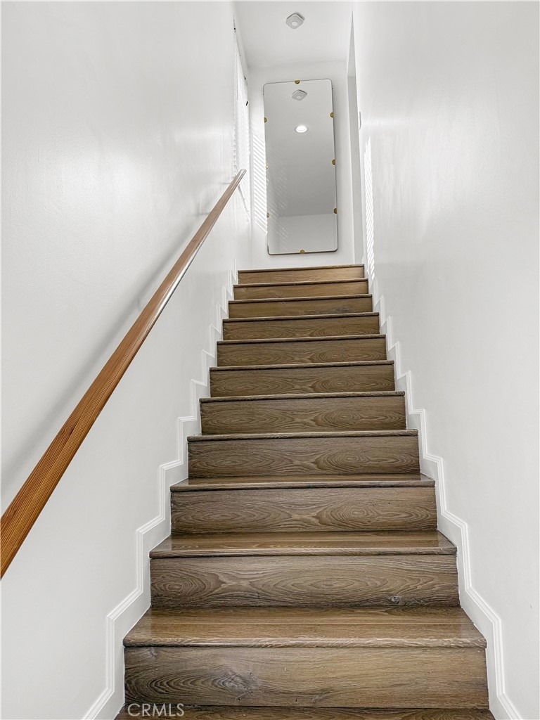 1521 W 37th Place - Photo 1