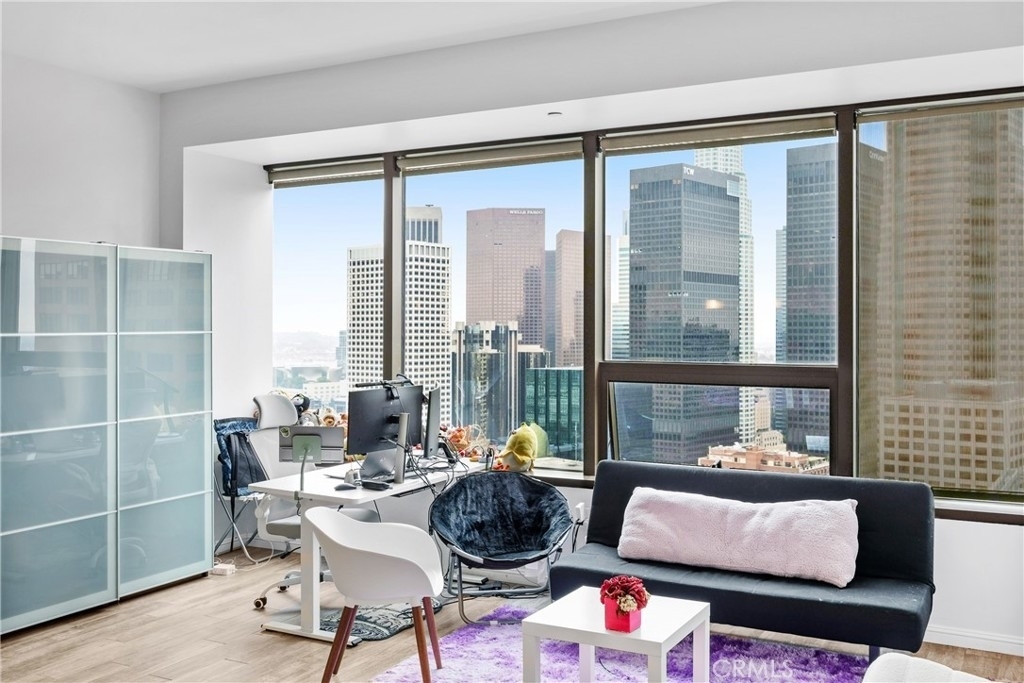 1100 Wilshire Boulevard - Photo 3