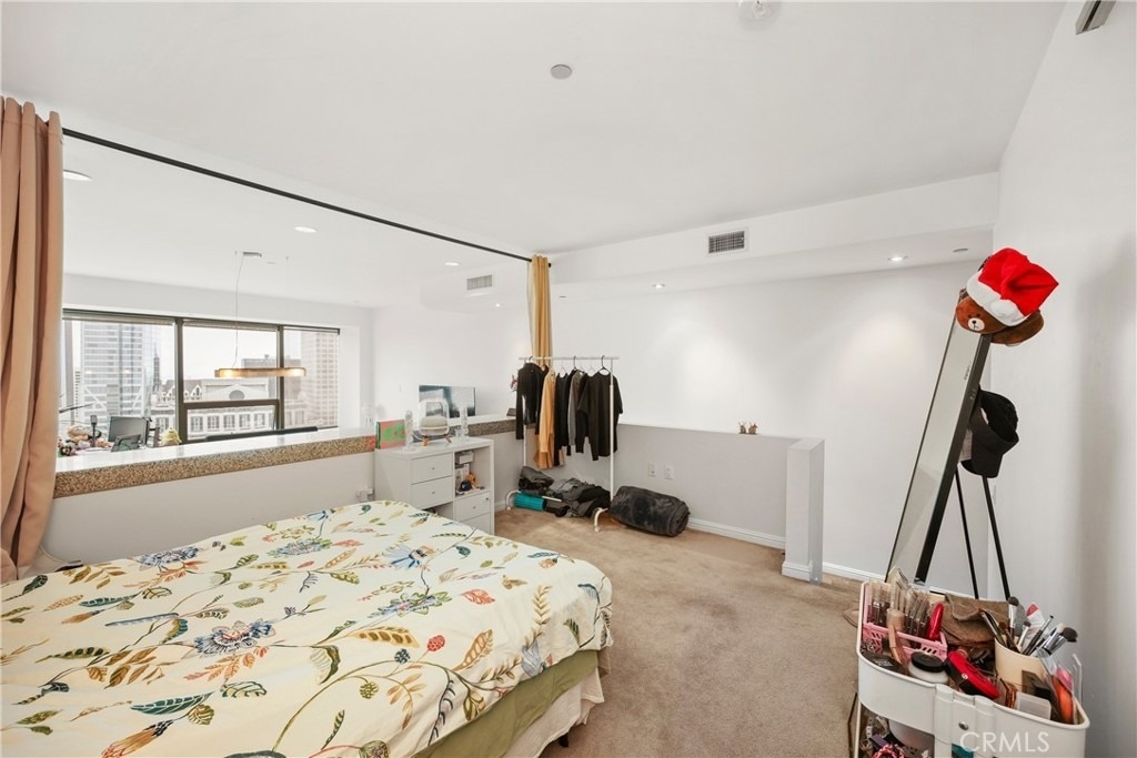 1100 Wilshire Boulevard - Photo 13