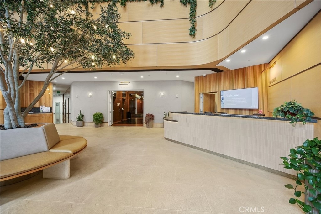 1100 Wilshire Boulevard - Photo 22