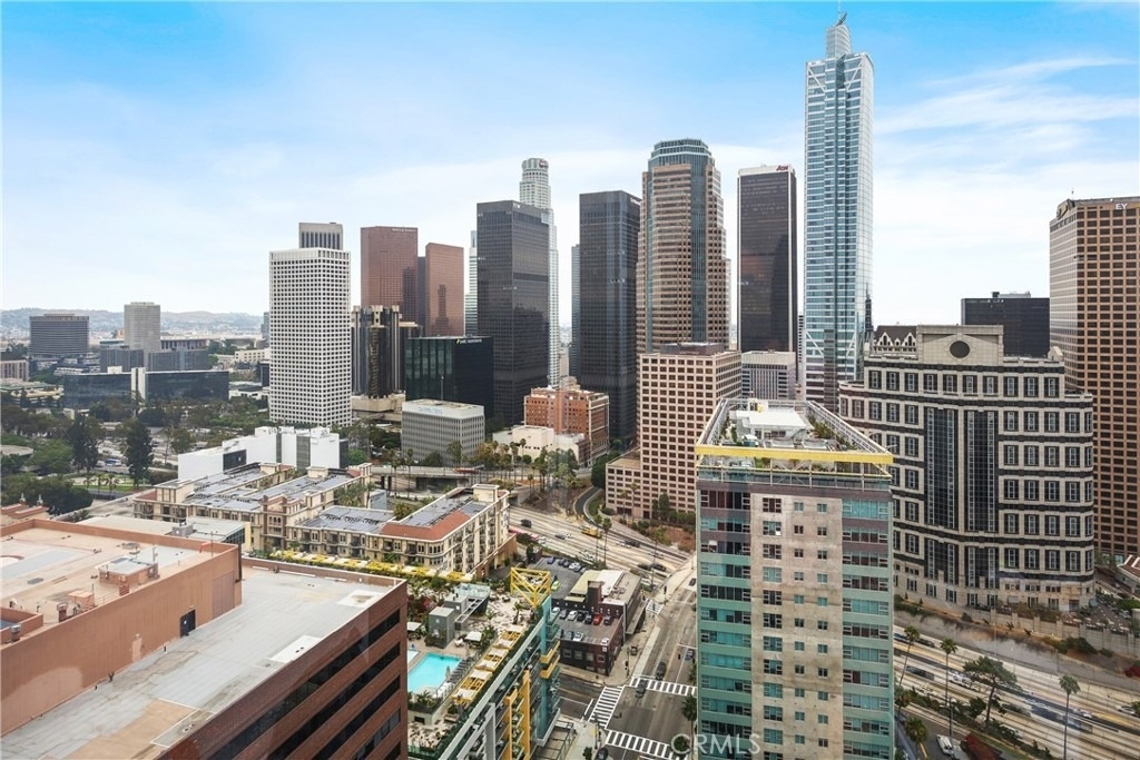 1100 Wilshire Boulevard - Photo 37