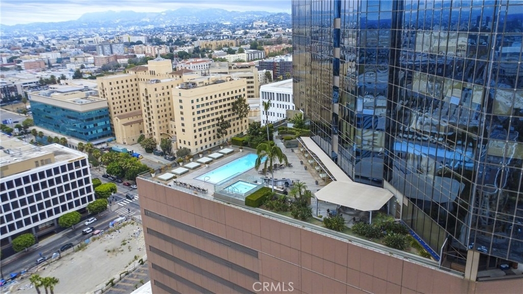 1100 Wilshire Boulevard - Photo 33