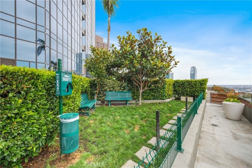 1100 Wilshire Boulevard - Photo 31