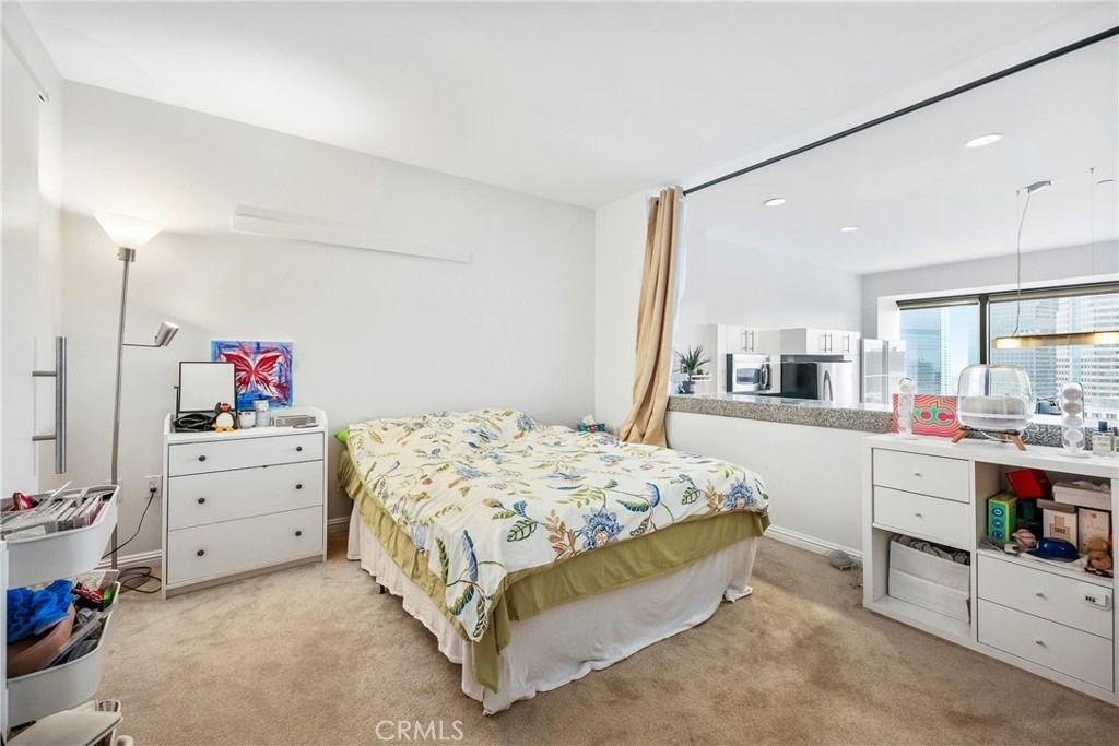 1100 Wilshire Boulevard - Photo 11