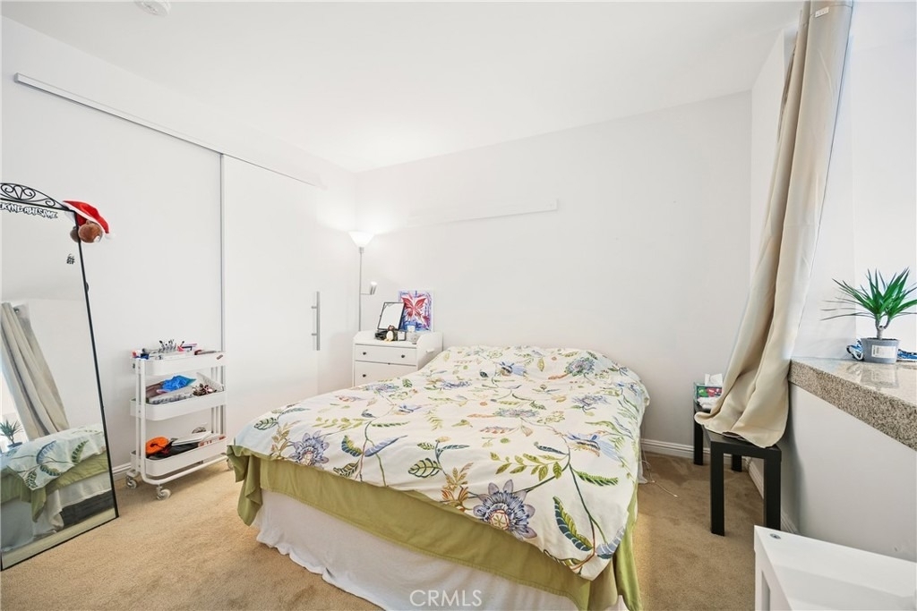1100 Wilshire Boulevard - Photo 12