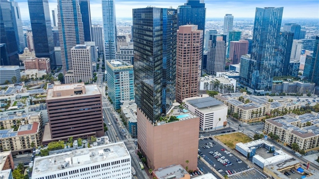 1100 Wilshire Boulevard - Photo 38